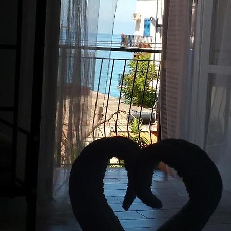 Bed and Breakfast A Due Passi Dal Mare Acquappesa Exterior foto