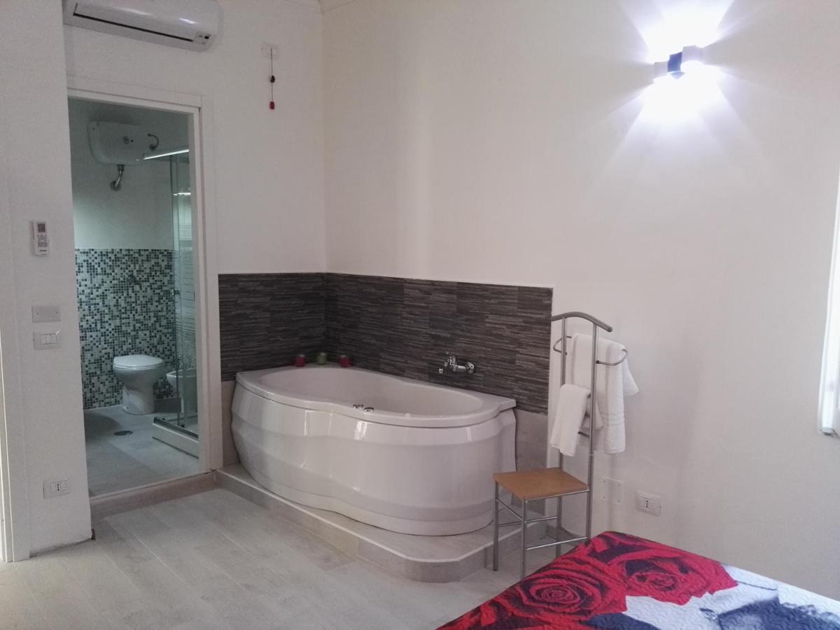 Bed and Breakfast A Due Passi Dal Mare Acquappesa Exterior foto