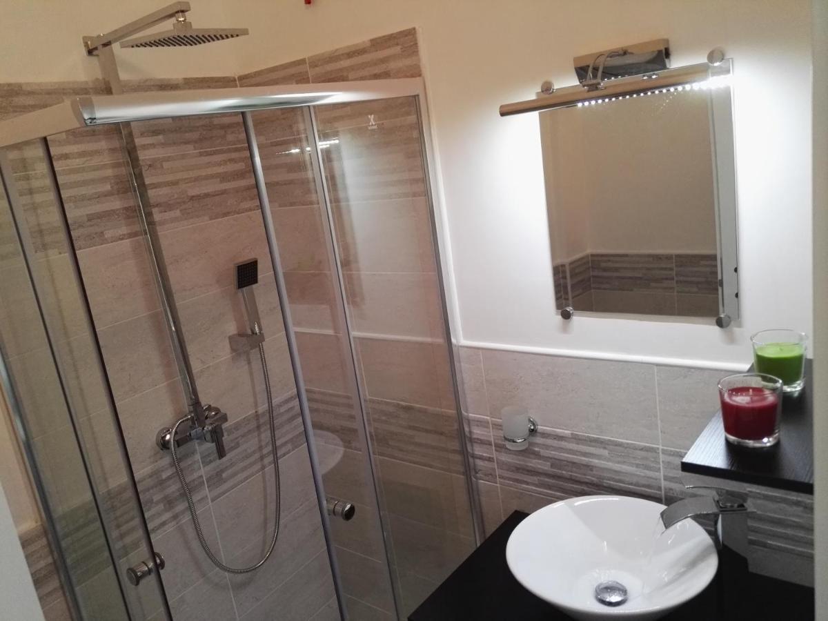 Bed and Breakfast A Due Passi Dal Mare Acquappesa Exterior foto