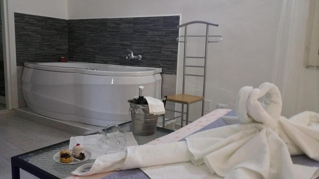 Bed and Breakfast A Due Passi Dal Mare Acquappesa Exterior foto