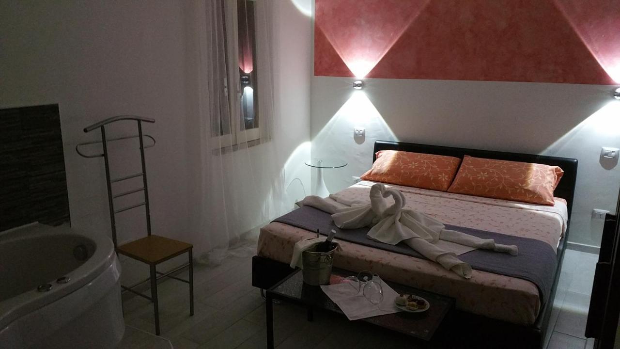 Bed and Breakfast A Due Passi Dal Mare Acquappesa Exterior foto