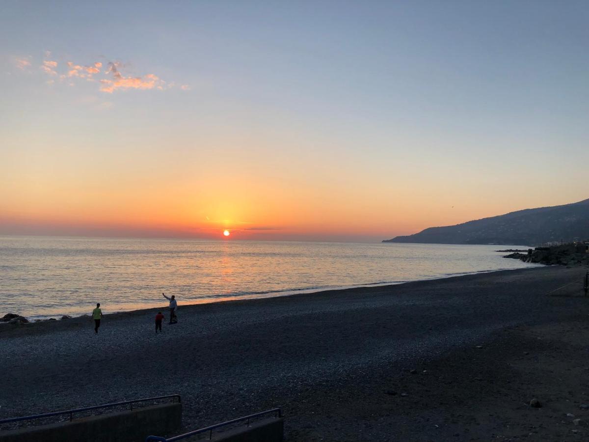 Bed and Breakfast A Due Passi Dal Mare Acquappesa Exterior foto