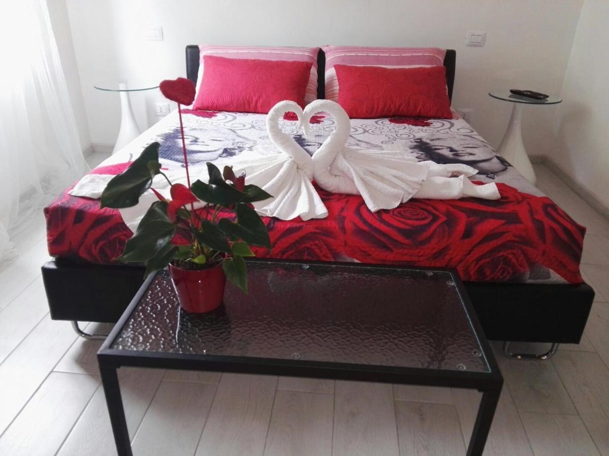 Bed and Breakfast A Due Passi Dal Mare Acquappesa Exterior foto